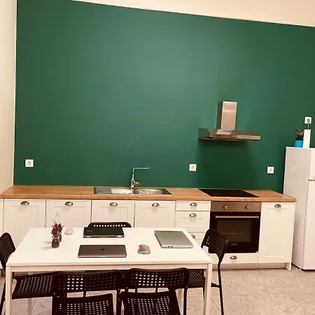 Apartment In Center Athens